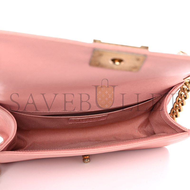 CHANEL CAVIAR MEDIUM QUILTED BOY FLAP PINK A01112 (25*15*8cm)