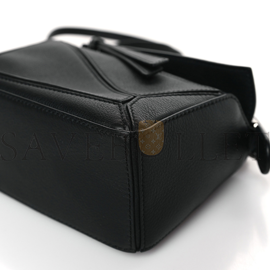 LOEWE CALFSKIN MINI PUZZLE BAG BLACK (18*12.5*8cm)